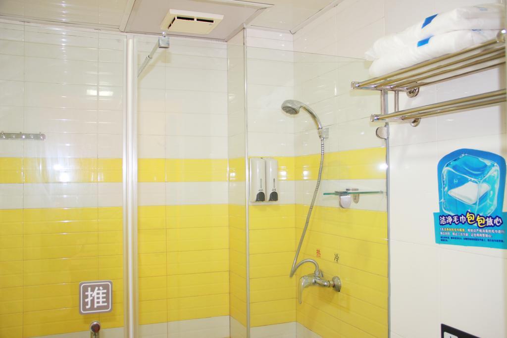 7Days Inn Chengdu Wuda Garden Exterior foto