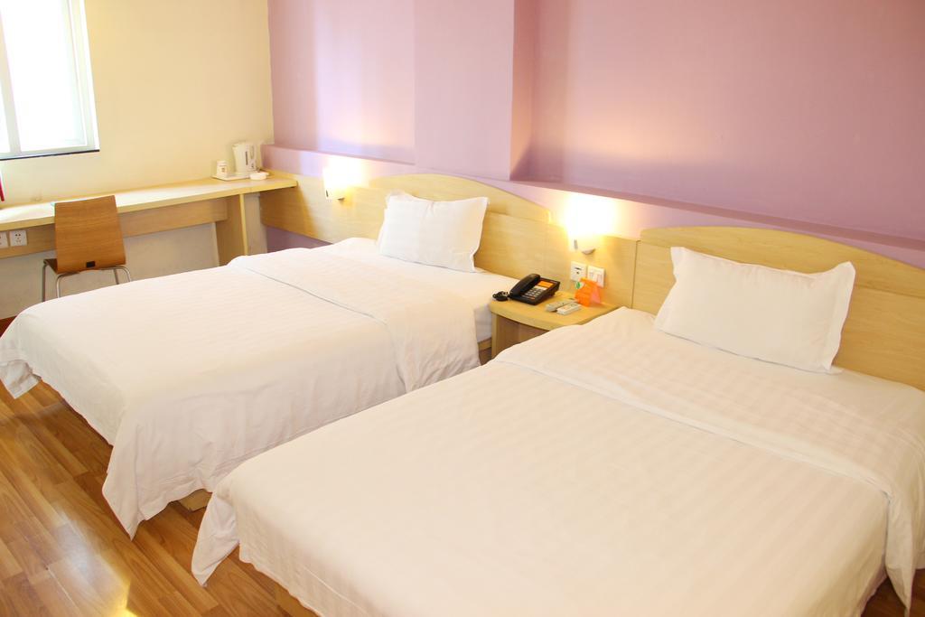 7Days Inn Chengdu Wuda Garden Quarto foto