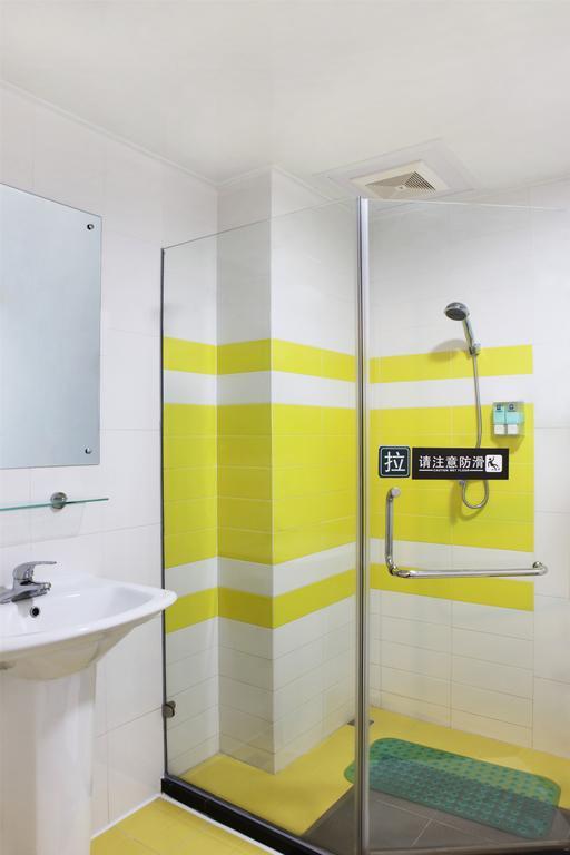 7Days Inn Chengdu Wuda Garden Quarto foto