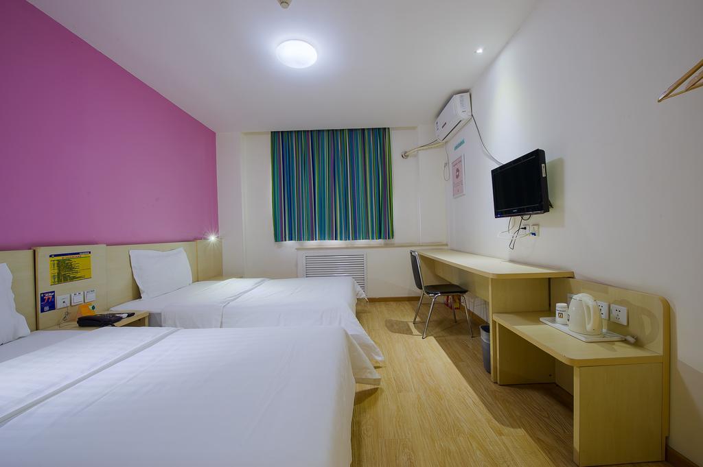 7Days Inn Chengdu Wuda Garden Exterior foto