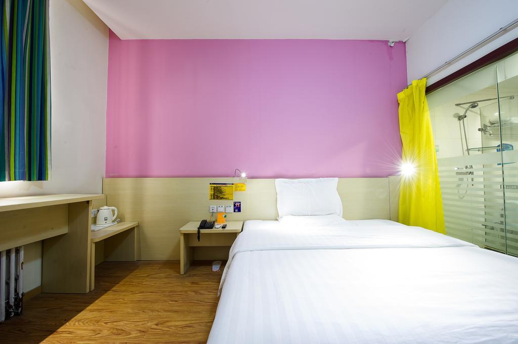 7Days Inn Chengdu Wuda Garden Exterior foto
